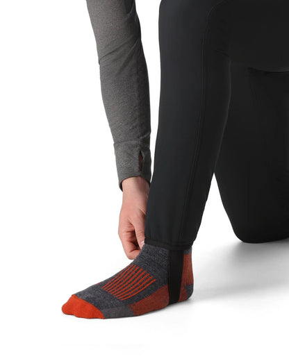Simms Men's Strata 330 Midlayer Bottom - Black