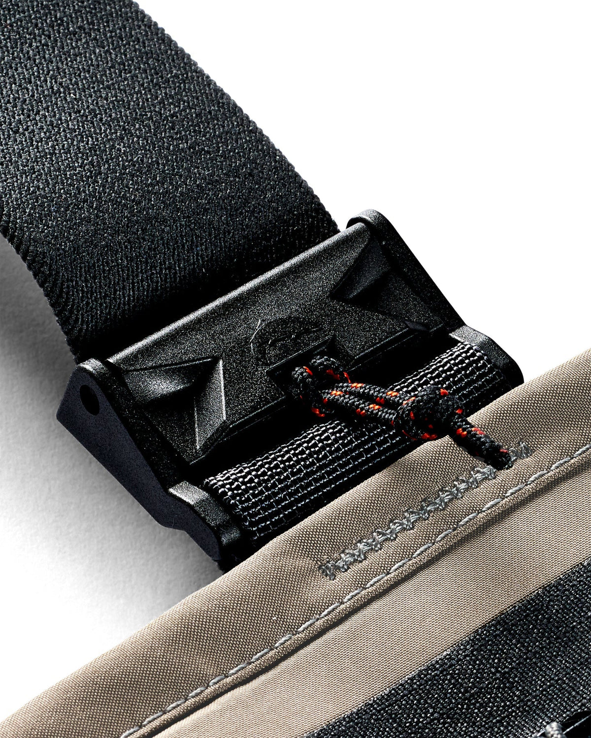 Simms G3 Pro Guide Waders suspender buckle detail
