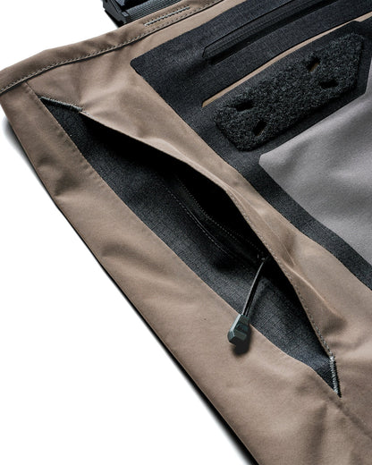 Simms G3 Pro Guide Waders side chest pocket detail