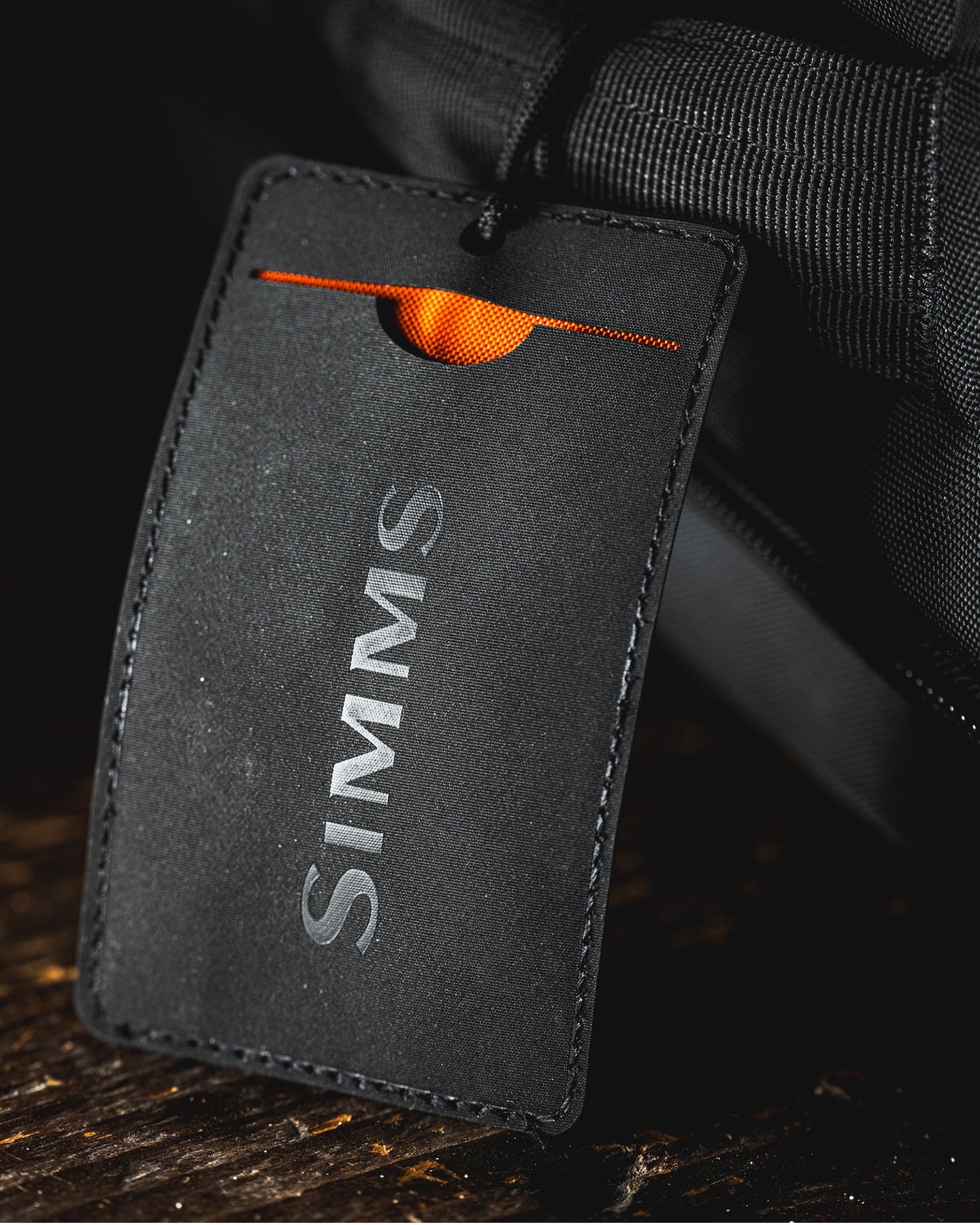 Simms Tailwind Roller - Black