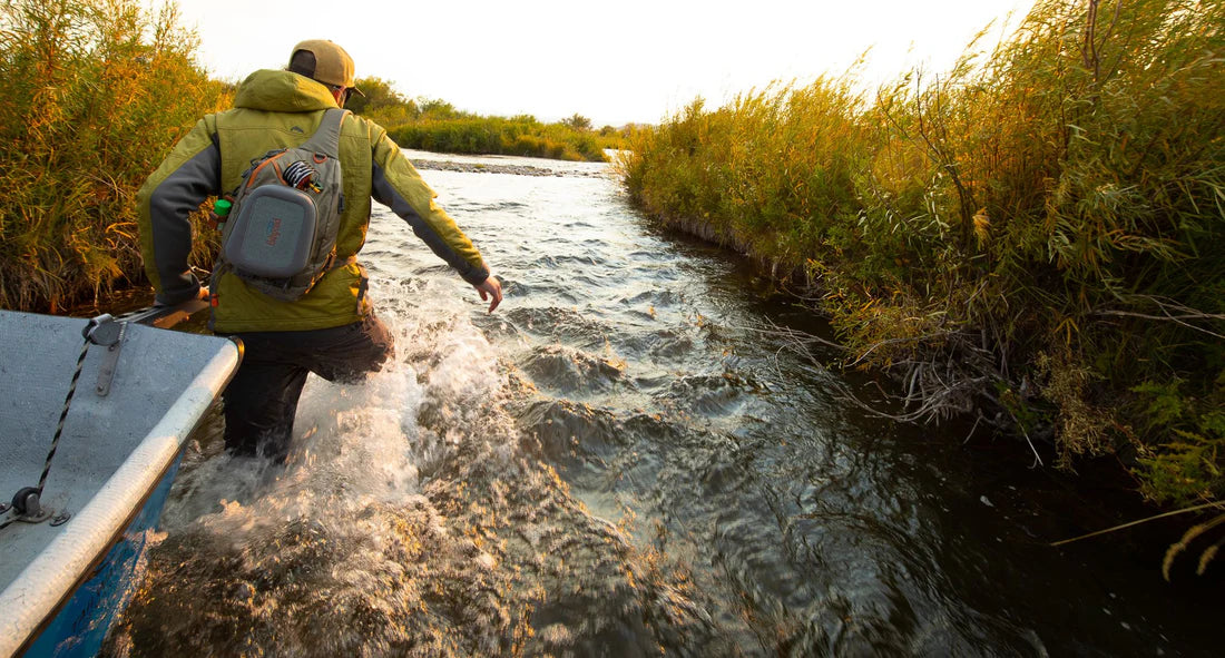 Fishpond Summit Sling Pack 2.0 - Granite