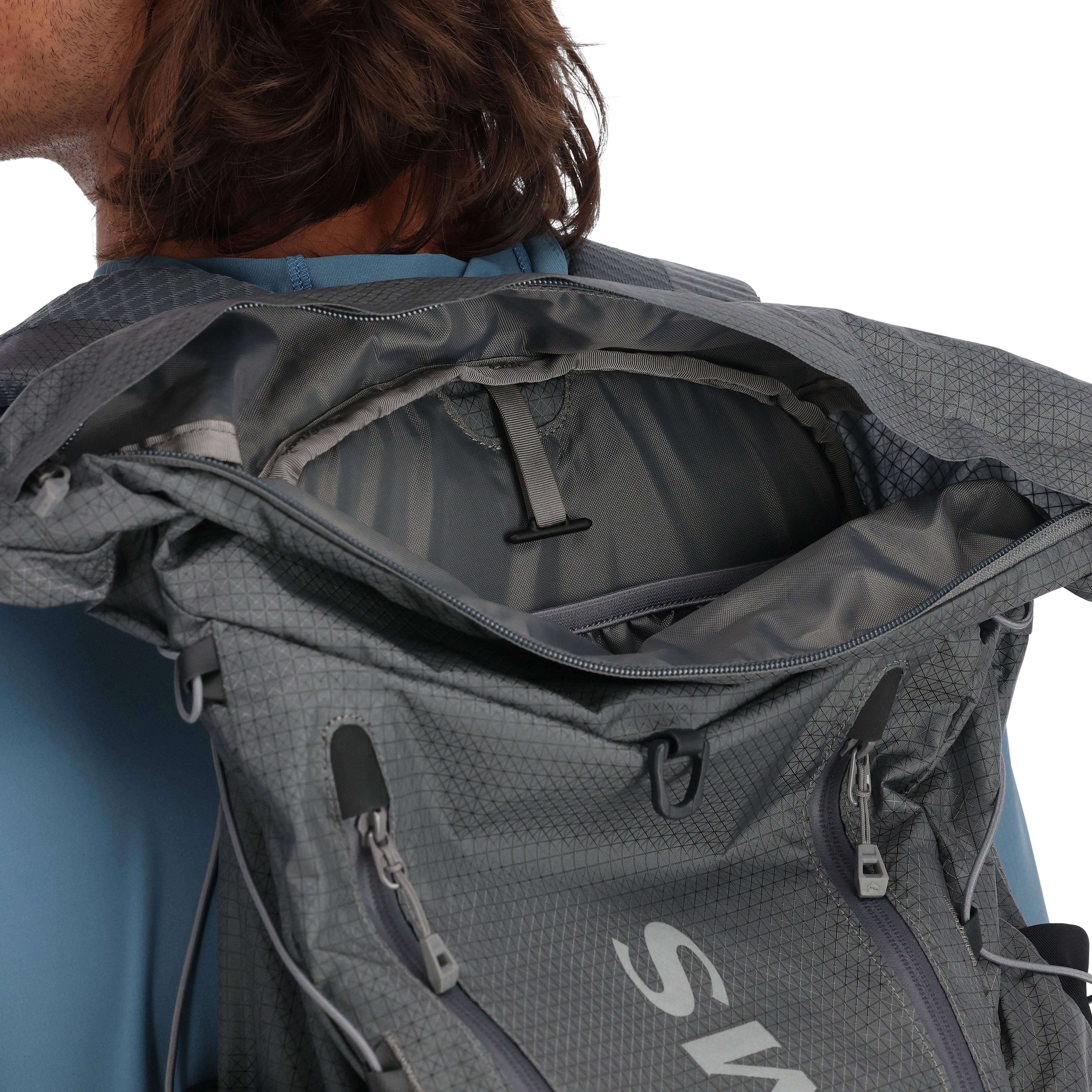 Simms Flyweight Backpack - Smoke | Fishing Backpack | Steelheadbum