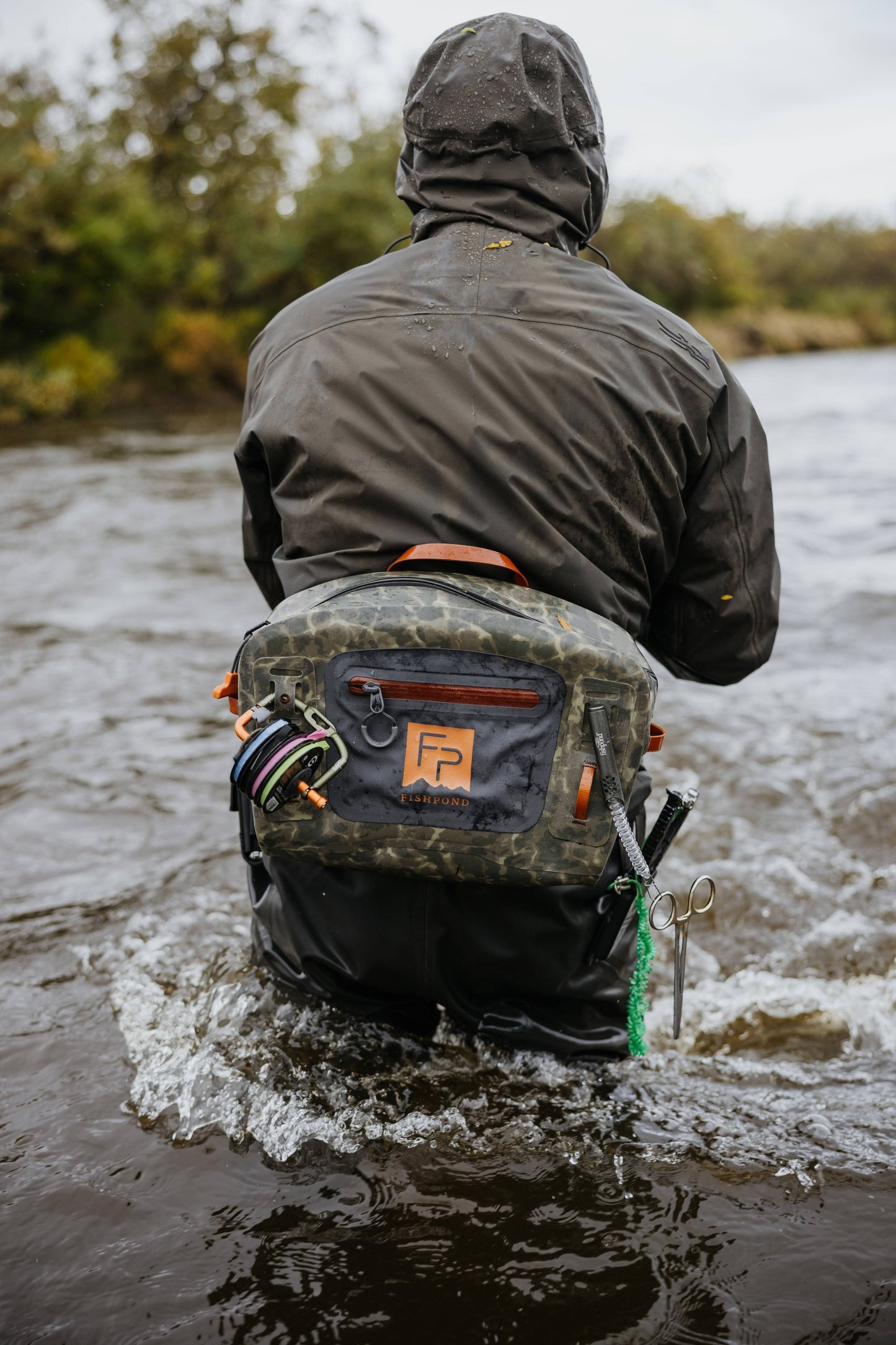 Fishpond Thunderhead Submersible Lumbar - Eco Shadowcast Camo